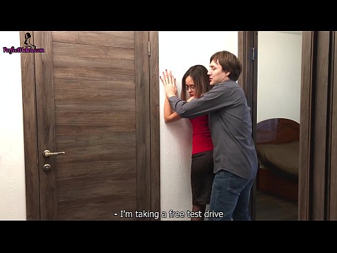❤️ Agente inmobiliario sexy sacude o coño e fode sensualmente mentres vende o seu apartamento - Krempai ☑ Vídeo porno na pornografía gl.kassa-standupbar.ru ❤
